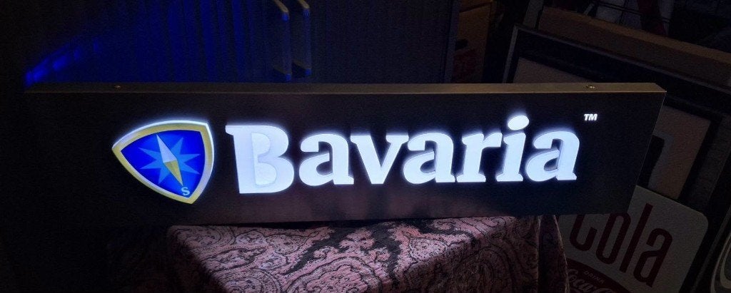 Verlicht led reclamebord voor Bavaria, Nederlands biermerk🍺, Ophalen, Gebruikt, ., Lichtbak of (neon) lamp
