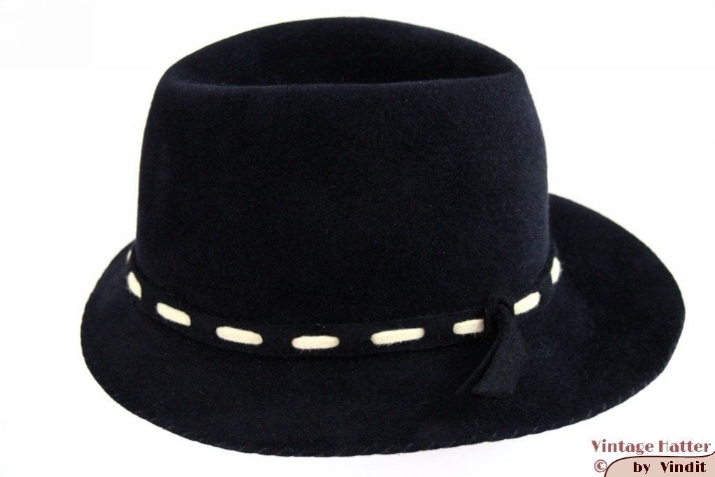 kleine Vintage Dameshoed zwart haarvilt 54 gratis verzenden, Kinderen en Baby's, Kinderkleding | Petten en Hoeden, 134 t/m 140