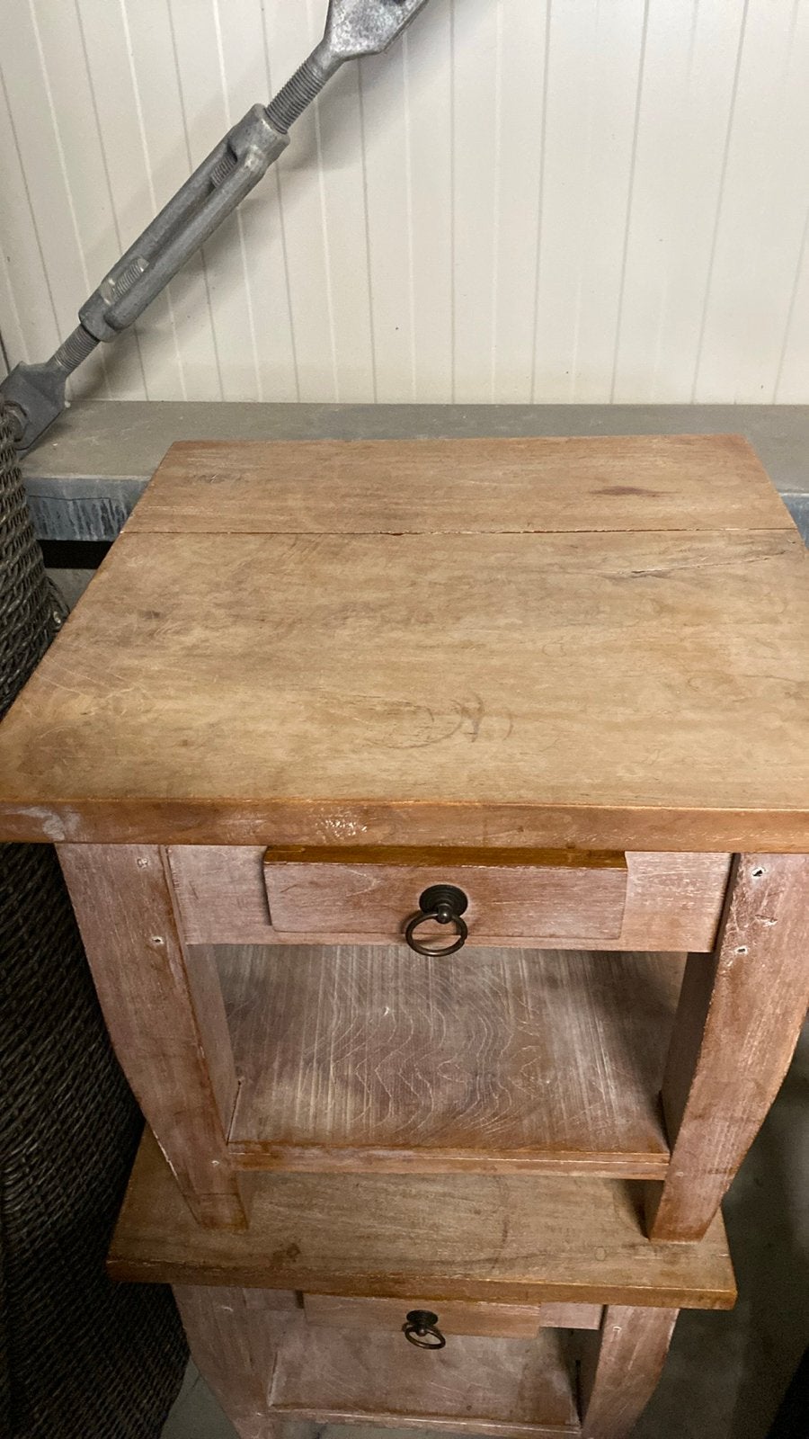 Set van 2 houten tafeltjes met lade en plank, Minder dan 55 cm, Gebruikt, Rechthoekig, Hout