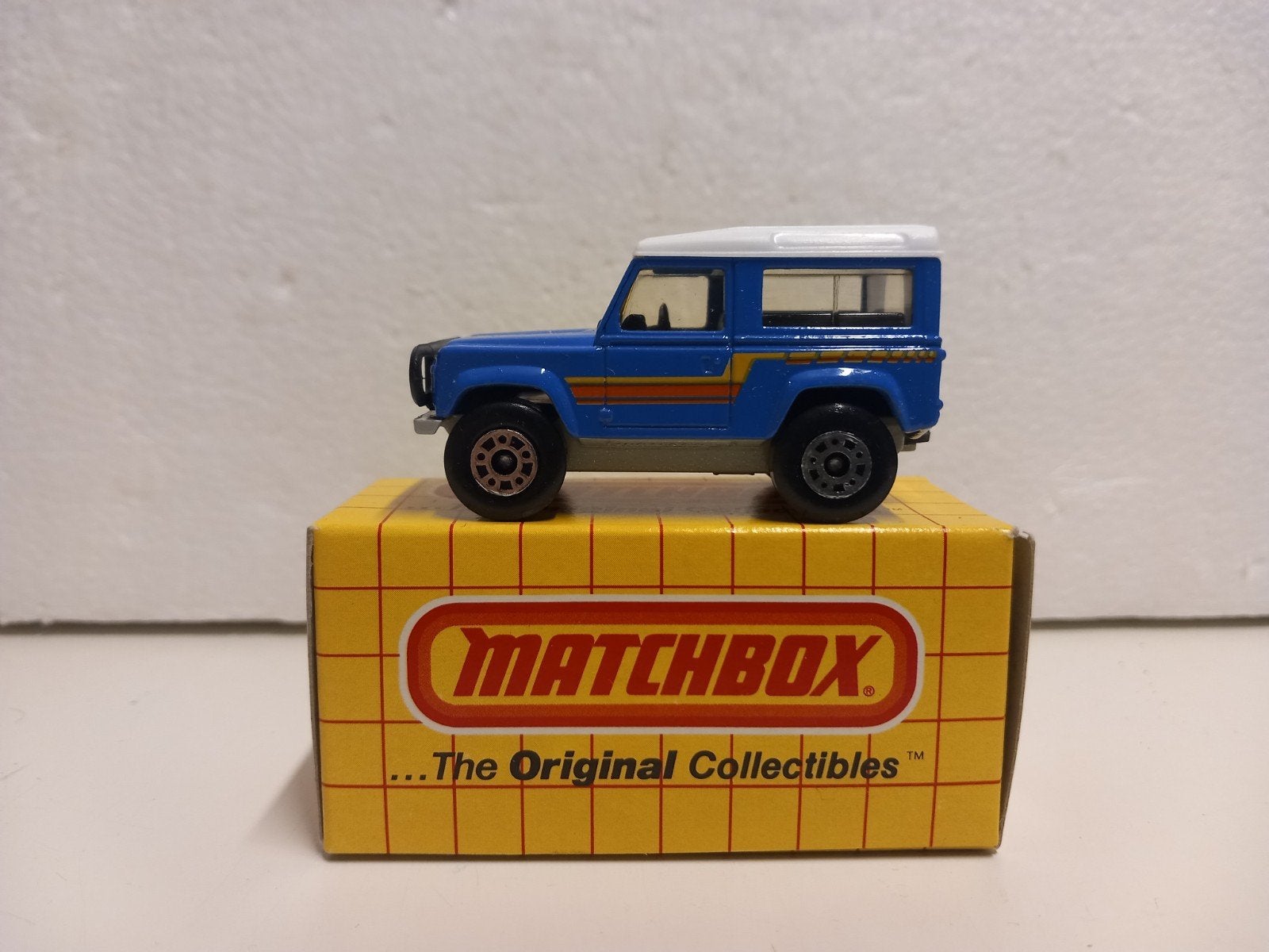 USA Matchbox Land Rover 90 blauw new old stock 3INCH, Hobby en Vrije tijd, Ophalen of Verzenden, Zo goed als nieuw, Auto, Matchbox
