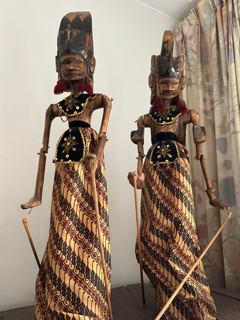 Twee prachtige Indonesische wayang golek poppen, Ophalen of Verzenden
