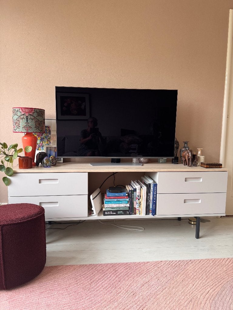 Tv meubel, Ophalen, 150 tot 200 cm, Zo goed als nieuw, Minder dan 100 cm