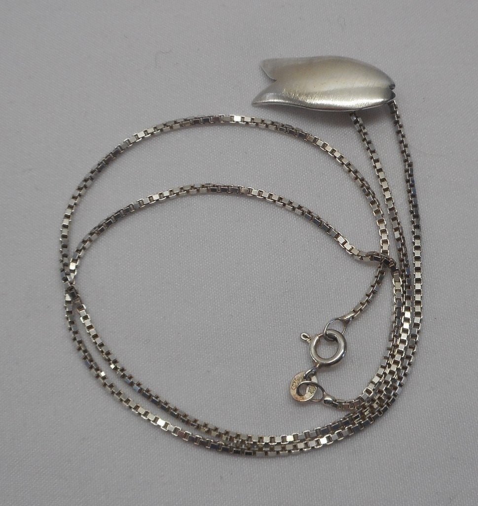 Zilveren ketting met tulp hanger nr.514, Sieraden, Tassen en Uiterlijk, Met hanger, Verzenden, Zo goed als nieuw, Zilver