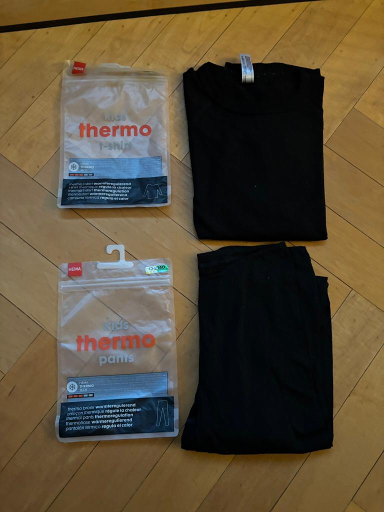 Hema thermo set maat 134/140 - zwart goede staat 9-10 jaar!, Nacht- of Onderkleding, Jongen of Meisje, Ophalen of Verzenden, Zo goed als nieuw