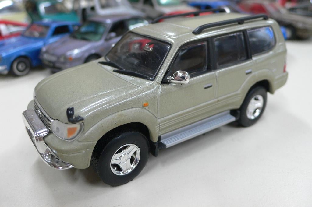 toyota landcruiser  - 1/43, Verzenden, Nieuw, Auto, Overige merken