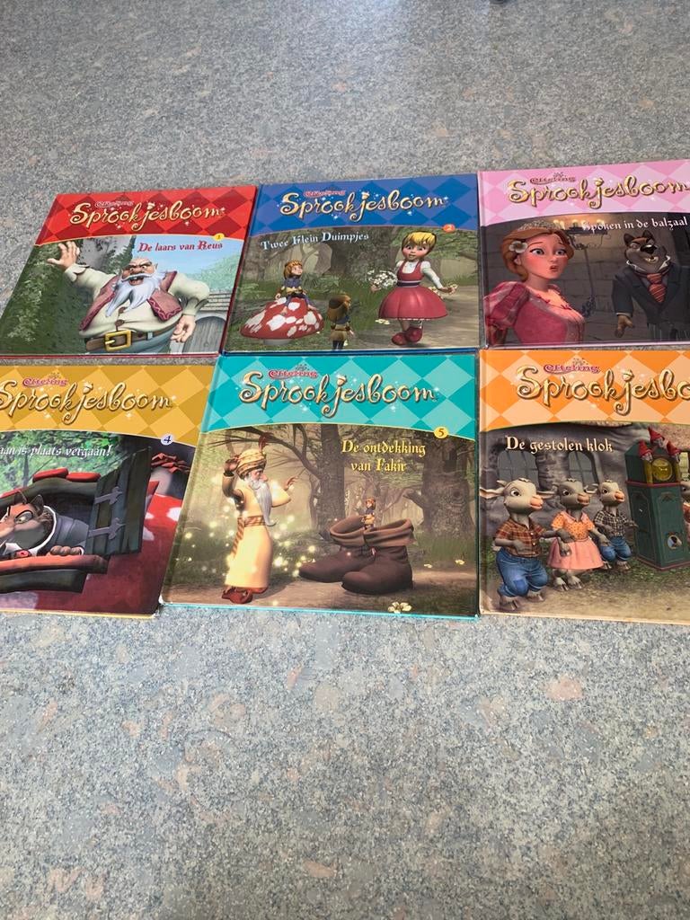 Efteling sprookjesboom sprookjesboeken, Boeken, Ophalen of Verzenden, Zo goed als nieuw