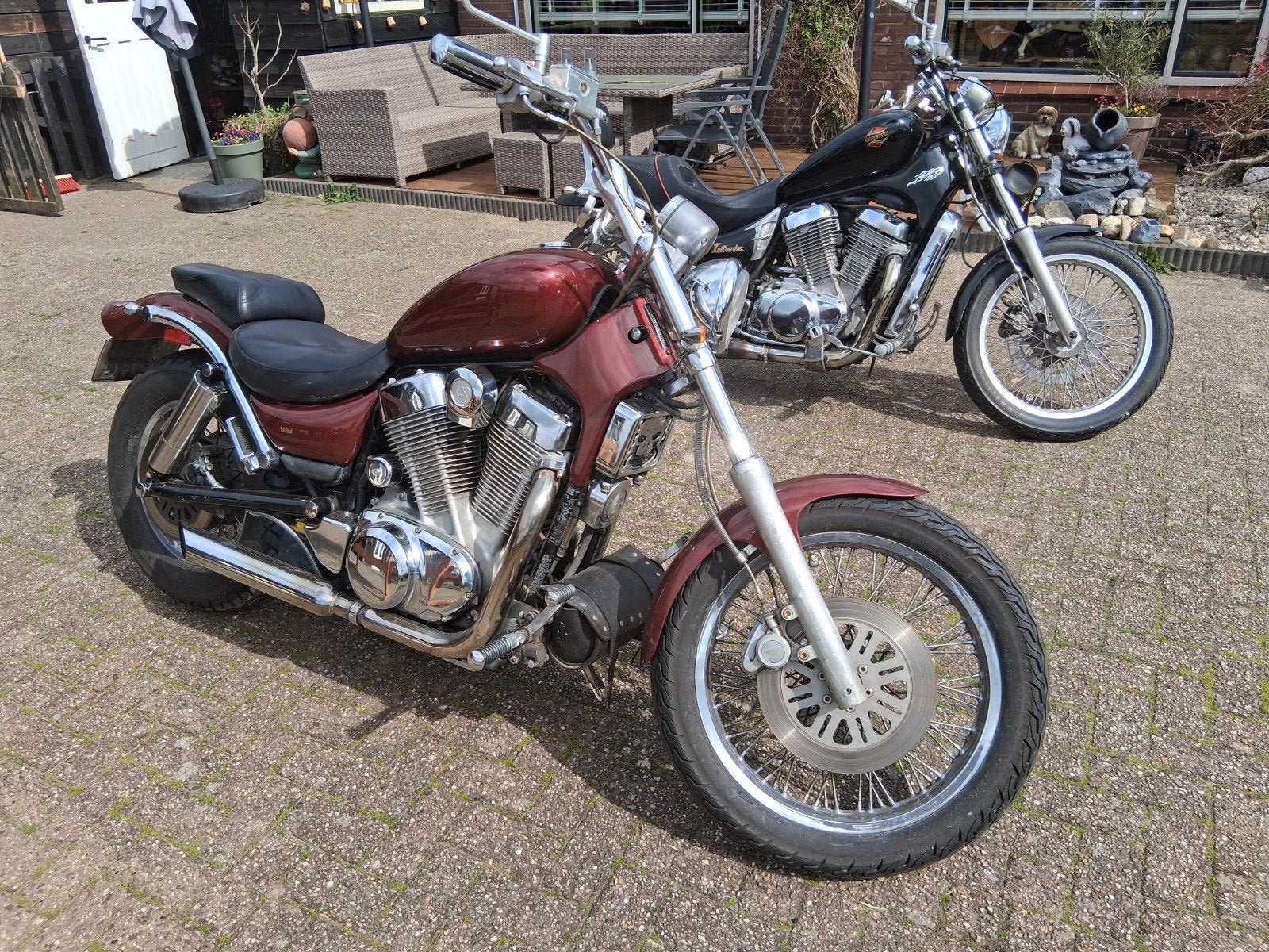 Suzuki Intruder VS1400 1992 (opknapper) en VS700 1986, Motoren, Particulier, Chopper