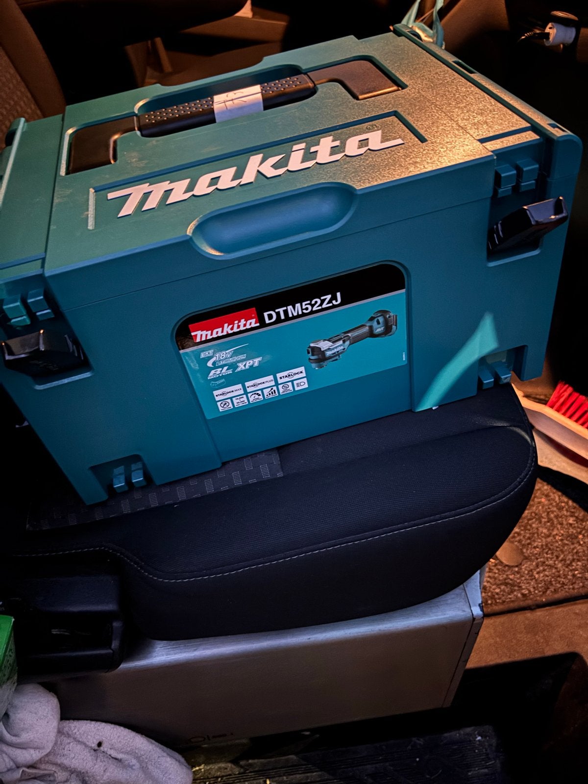 Makita DTM52ZJ Multitool - alleen koffer, Ophalen of Verzenden, Nieuw