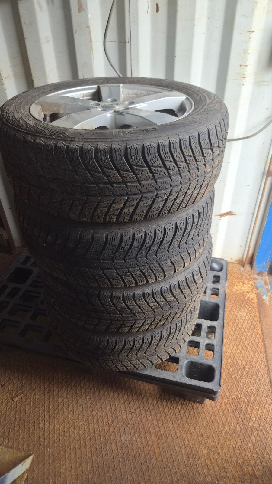 Winterbanden met 18" velgen voor Audi A6 C7, 18 inch, Gebruikt, Banden en Velgen, 235 mm