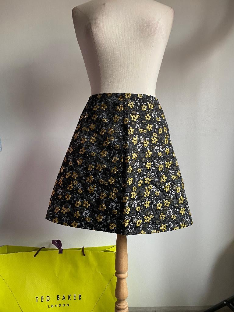 Ted Baker rok maat 3=40, Kleding | Dames, Rokken, Maat 38/40 (M), Ophalen of Verzenden, Zo goed als nieuw, Knielengte