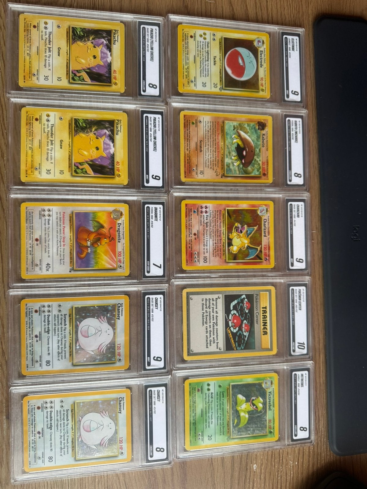 Pokémon Base Set collectie (alleen in één keer te koop), Ophalen, Zo goed als nieuw, Meerdere kaarten, Foil