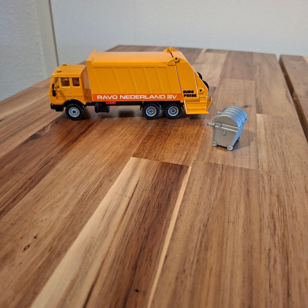 MERCEDES-BENZ VUILNISWAGEN + CONT/MB BETONMIXER SIKU,S., Hobby en Vrije tijd, Modelauto's | 1:50, Verzenden, Nieuw, Bus of Vrachtwagen