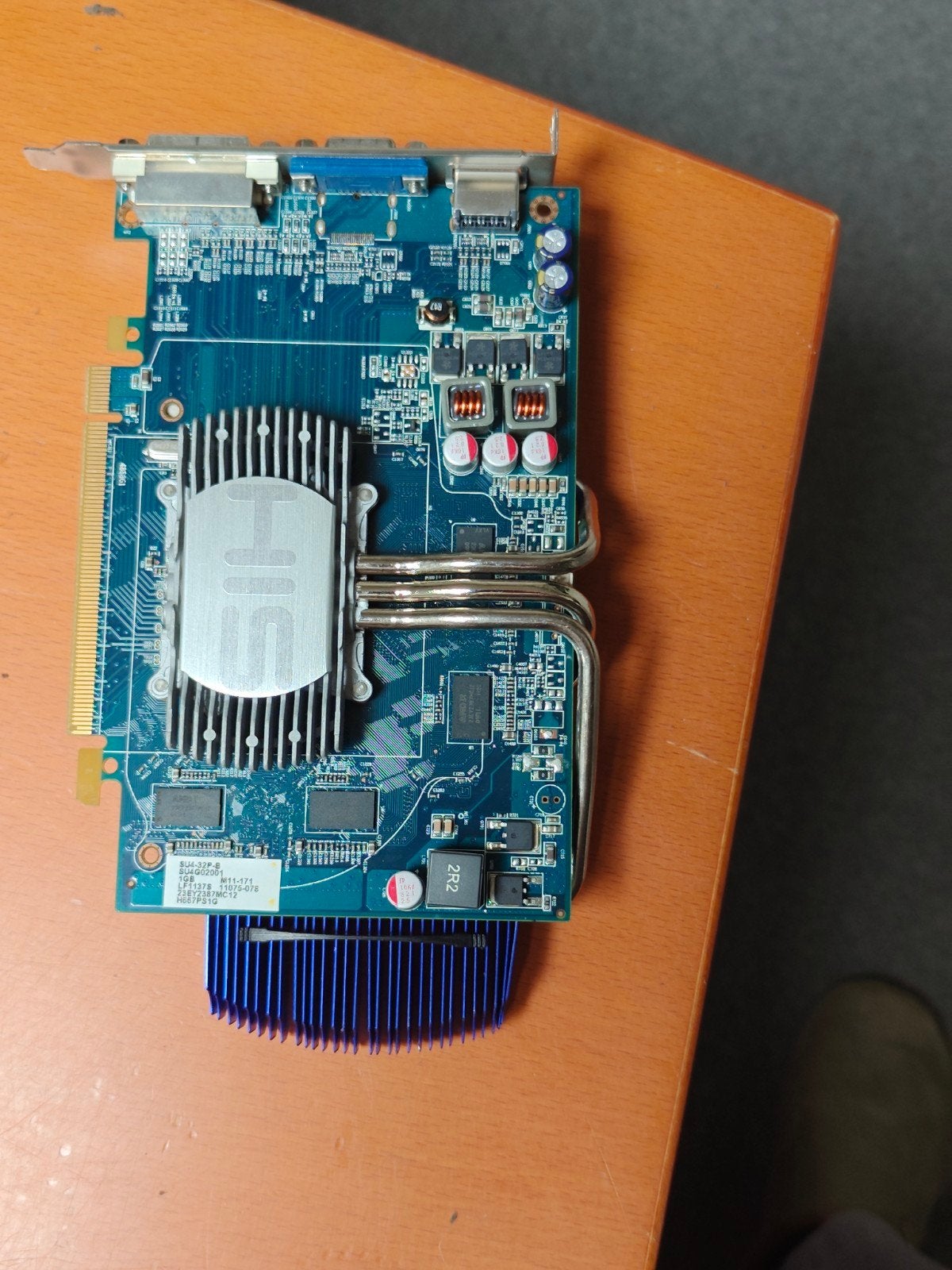 HIS HD 4670 iSilence 4 1GB GDDR3 - Passief gekoeld, Computers en Software, Videokaarten, Gebruikt, AMD, GDDR3, HDMI