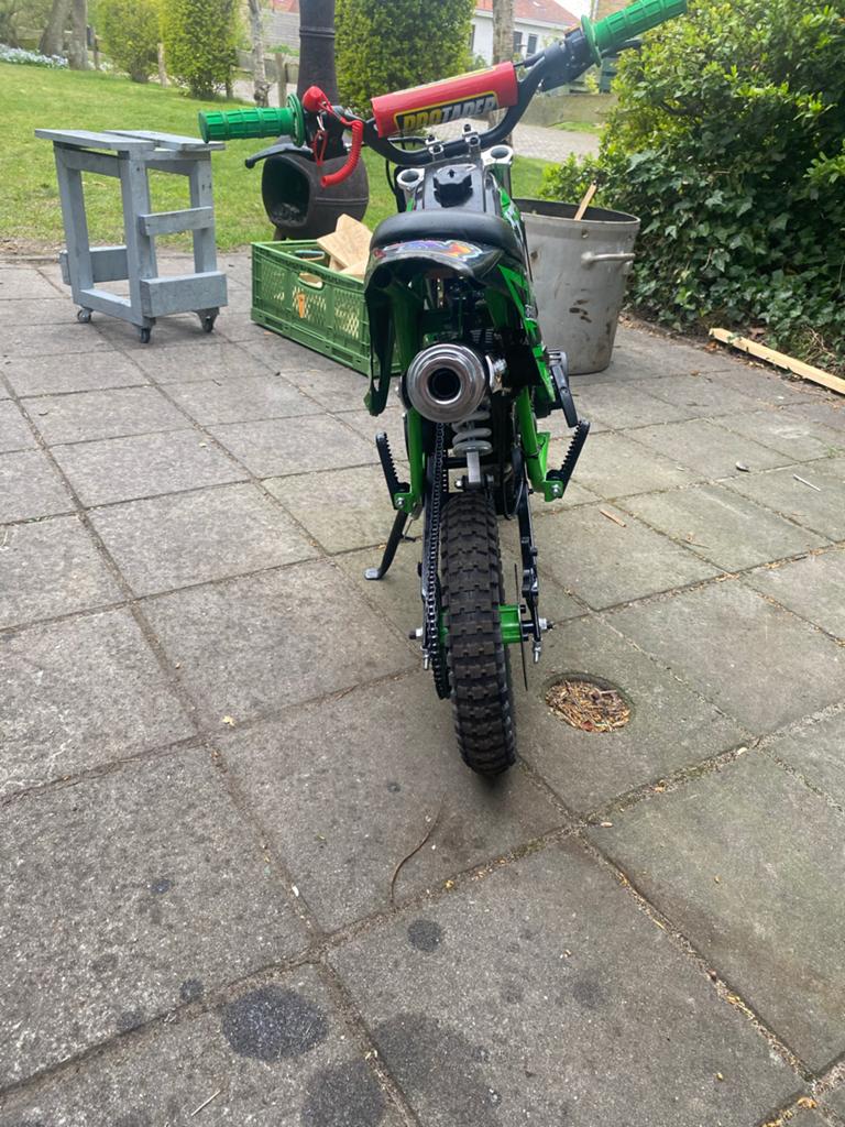 49cc Pitbike - Nieuwe banden, start en loopt goed!, Ophalen, 49 cc, Schijfrem, Pitbike