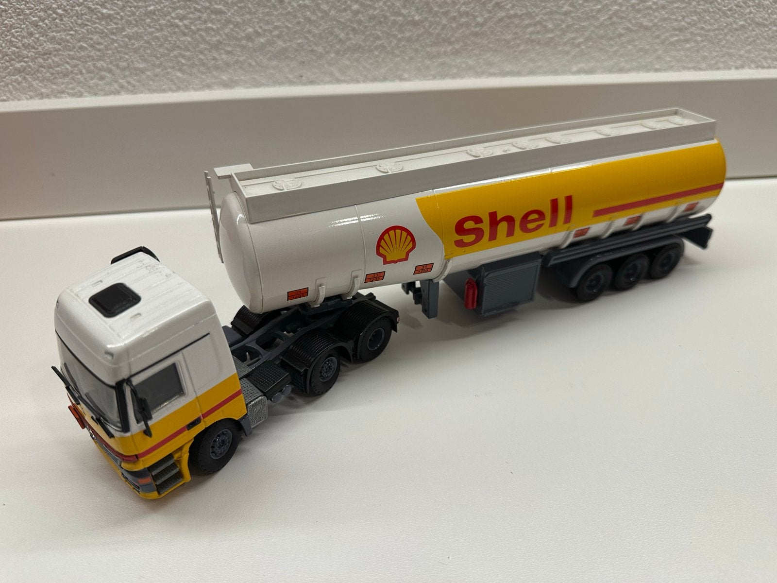 Tekno Mercedes Actros met tankoplegger Shell., Ophalen of Verzenden, Zo goed als nieuw, Bus of Vrachtwagen, Tekno