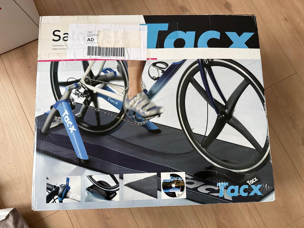 Tacx Satori Pro fietstrainer, Sport en Fitness, Wielrennen, Ophalen of Verzenden, Zo goed als nieuw, Overige typen