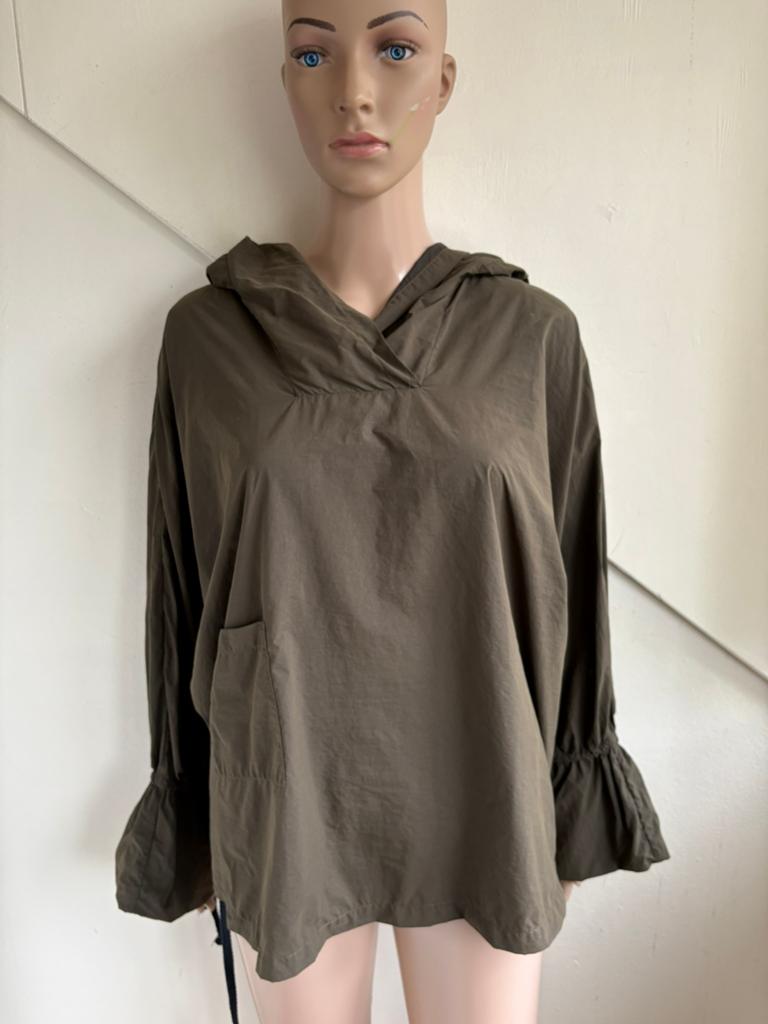 Humanoid anorak nylon hoodie pullover maat S/M khaki, Kleding | Dames, Ophalen of Verzenden, Zo goed als nieuw, Maat 36 (S), Groen