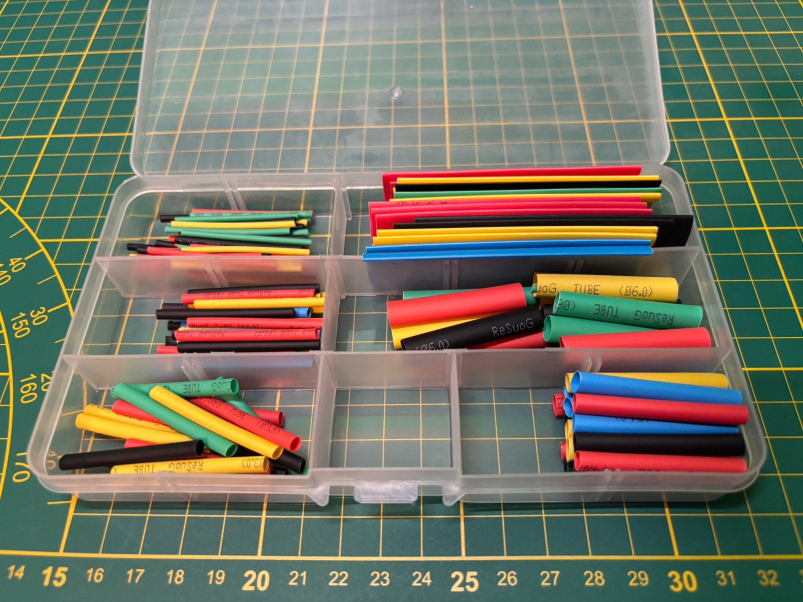 Assortimentdoos krimpkous 164 delig, Ophalen of Verzenden, Zo goed als nieuw