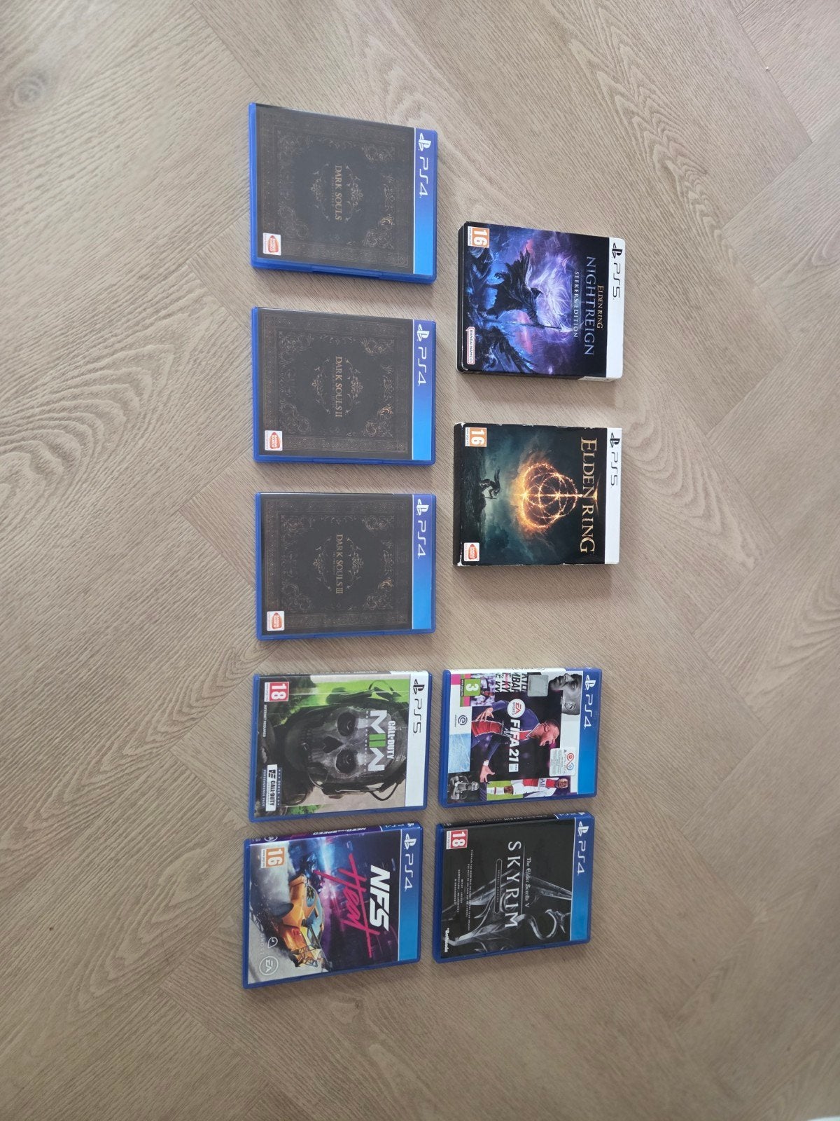 Diverse PS4 & PS5 Games: Dark Souls, Elden Ring, FIFA, NFS, Online, Gebruikt, Vanaf 18 jaar, 1 speler