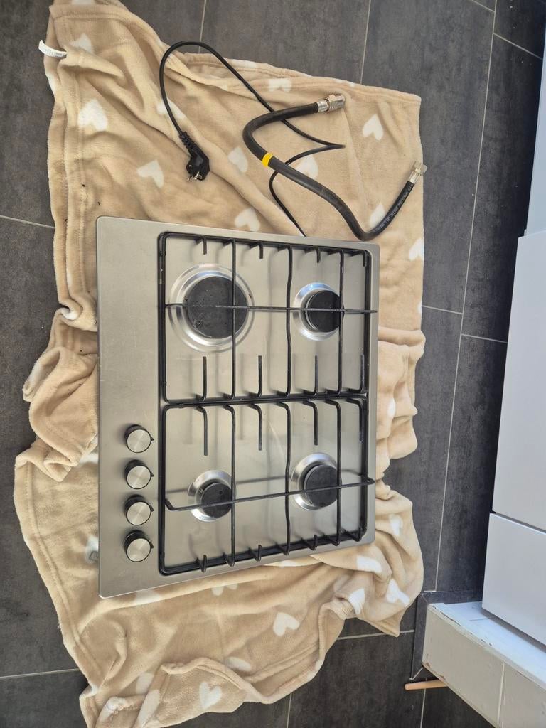 Gasstel met 4 kookzones en elektrische aansluiting, Gebruikt, Vrijstaand, Elektrisch, 4 kookzones