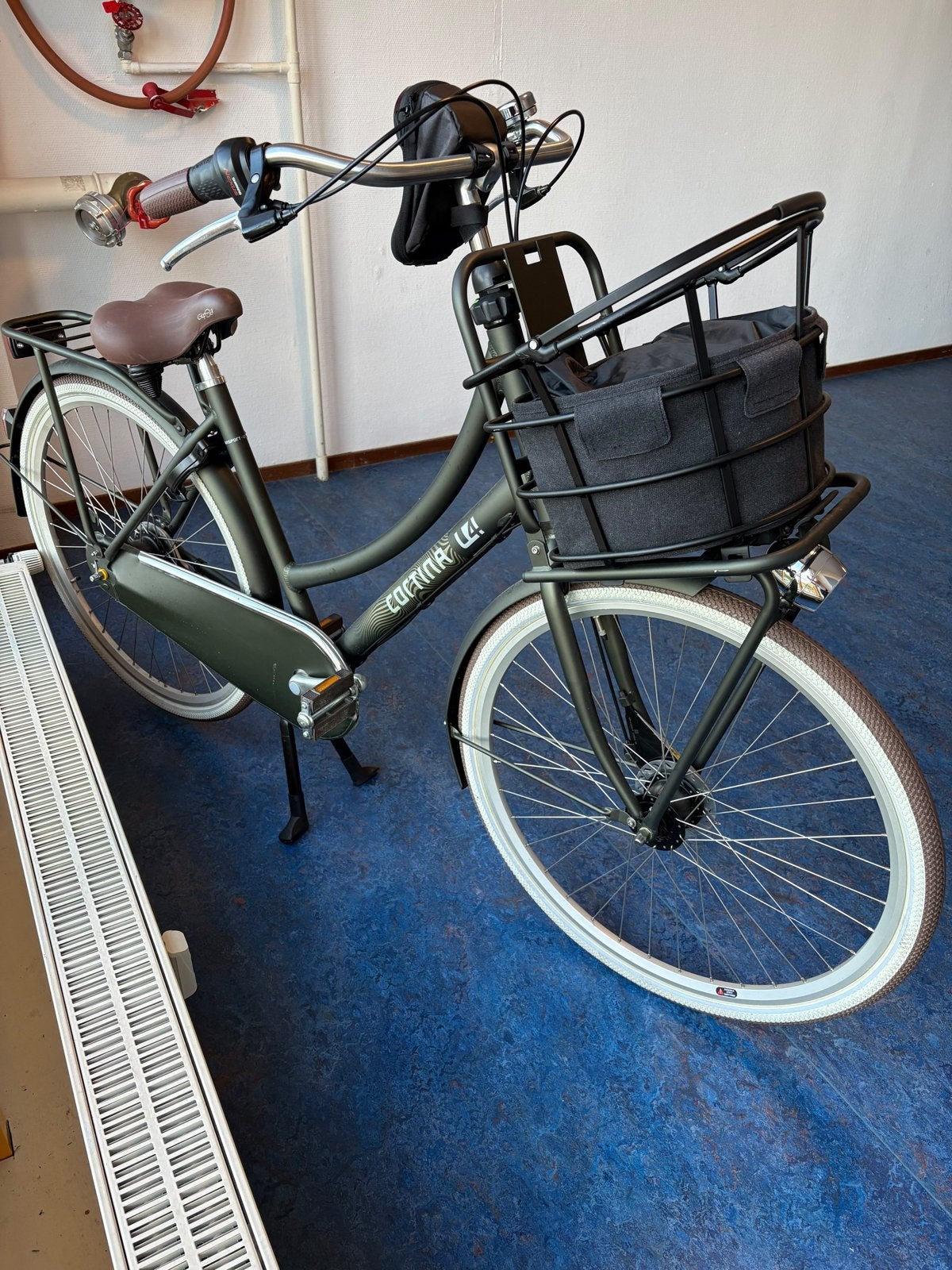 Zo goed als nieuwe damesfiets, maat 26, donkergroen, Fietsen en Brommers, Terugtraprem, Zo goed als nieuw, Minder dan 47 cm, Ophalen