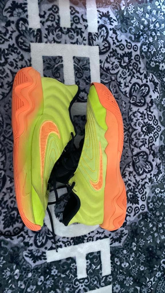Gianes antemokoupo basketbal schoenen maat 45, Ophalen of Verzenden, Gebruikt, Noren
