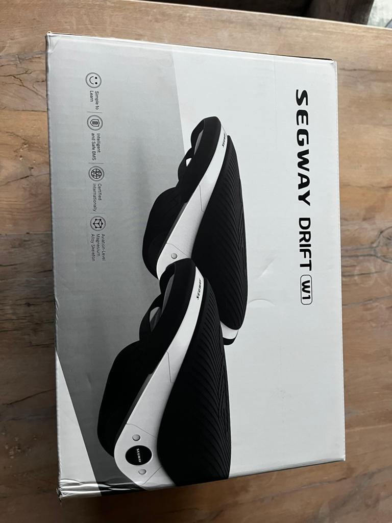 Segway Drift W1 E-Skates - Gebruikt met gebruikerssporen, Ophalen of Verzenden, Gebruikt, Overige typen
