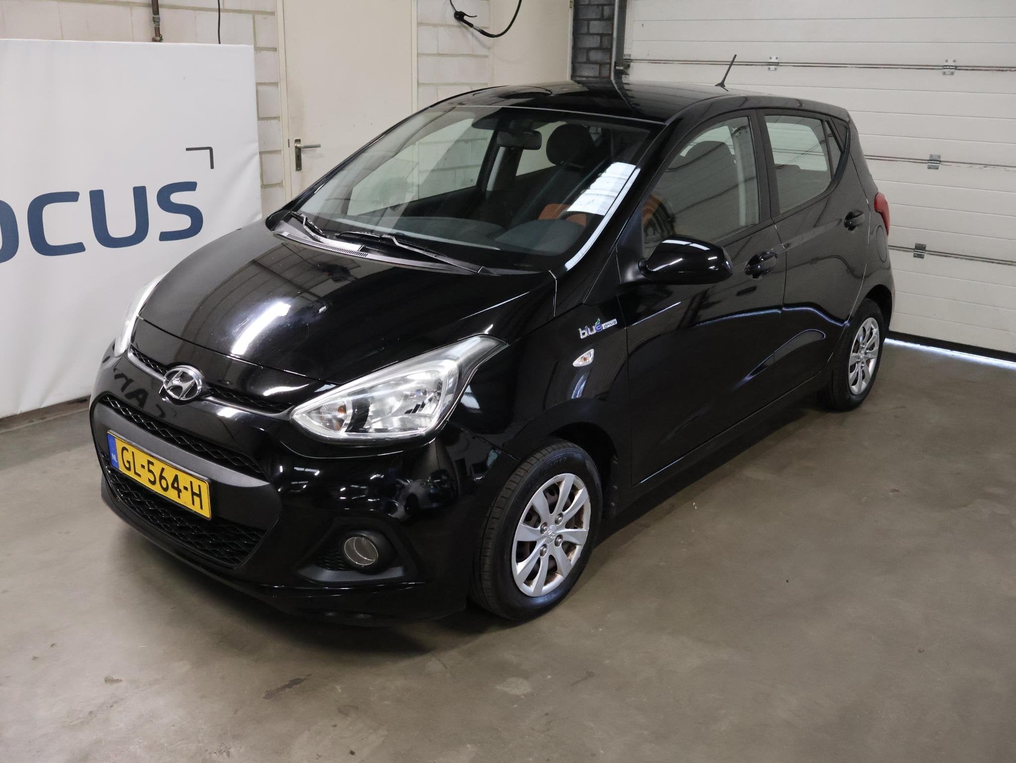 Hyundai i10 1.0i i-Motion Comfort 2e eigenaar NAP Trekhaak A, Auto's, Voorwielaandrijving, Euro 5, Stof, Gebruikt