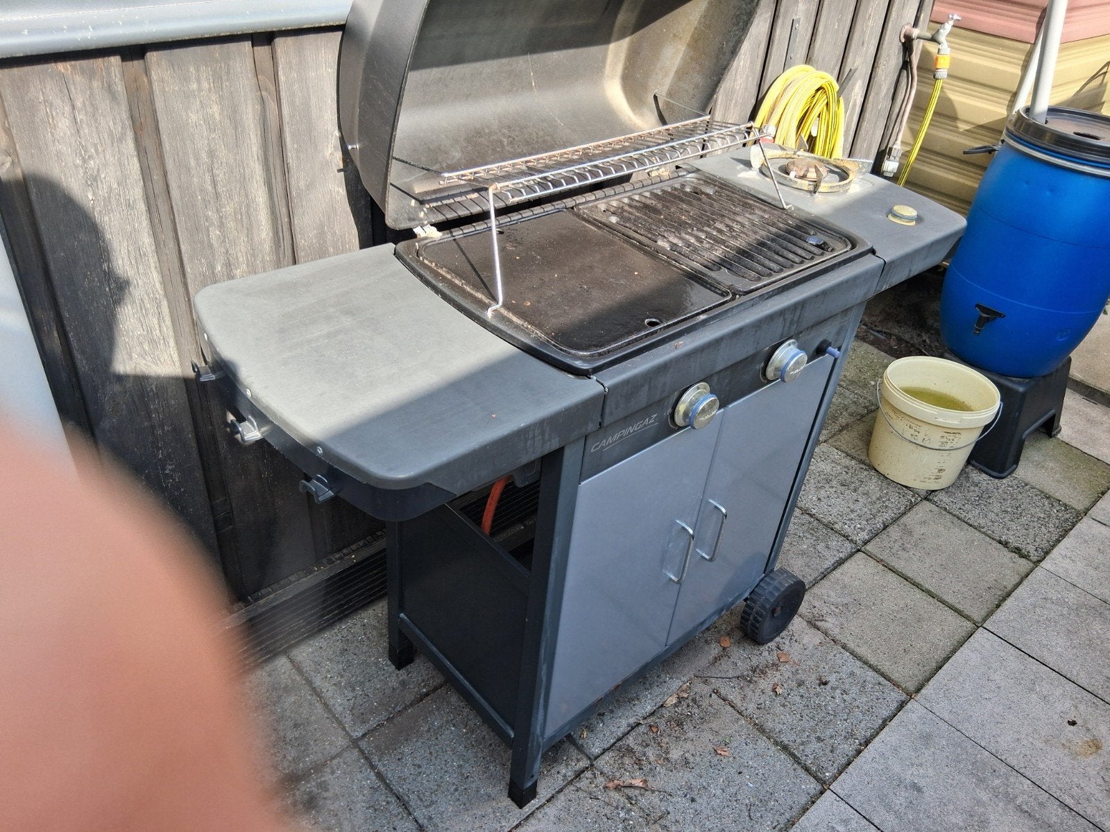 nette BBQ met 2 branders, Ophalen of Verzenden, Gebruikt