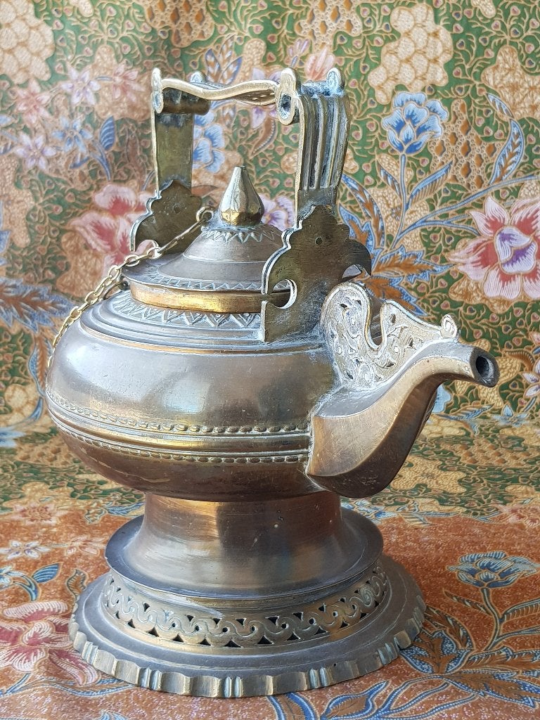 Mooie zware antieke Oosterse theepot van koper 25,5 cm., Antiek en Kunst, Antiek | Koper en Brons, Ophalen of Verzenden, Koper