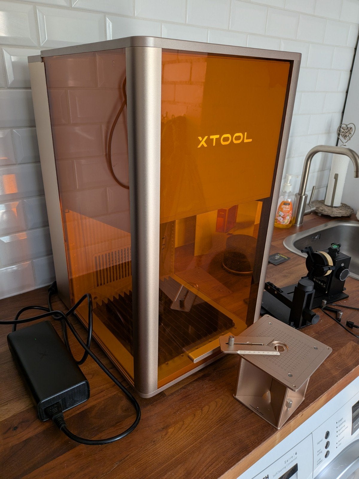 Xtool F2 Ultra UV laser graveermachine met accessoires, Ophalen