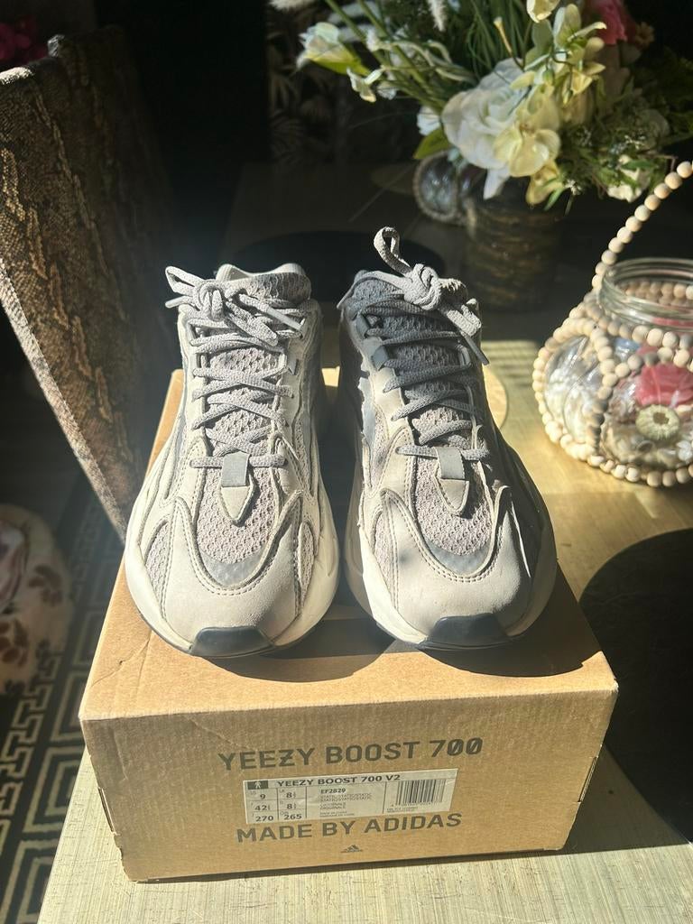 Yeezy boost 700 v2 static, Ophalen, Zo goed als nieuw