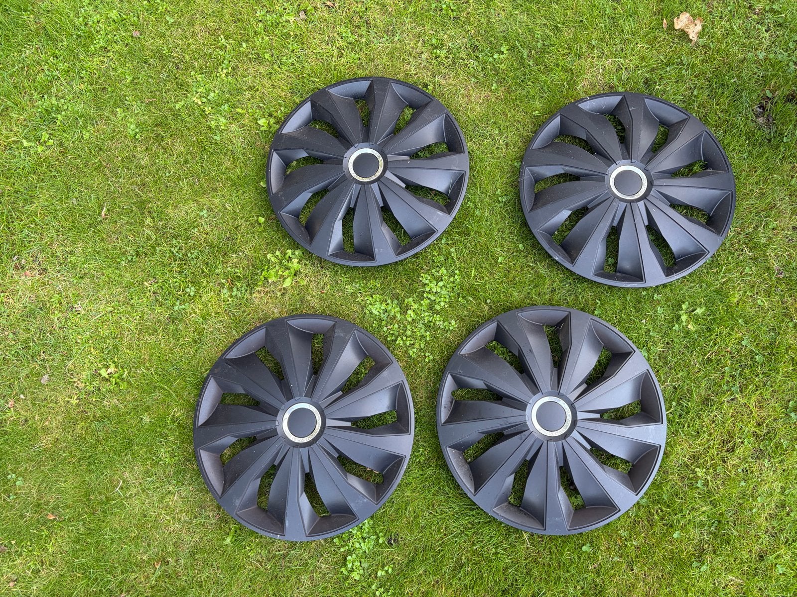 14 inch wieldoppen AutoStyle - Zwart - Zo goed als nieuw, Auto diversen, Ophalen, Gebruikt