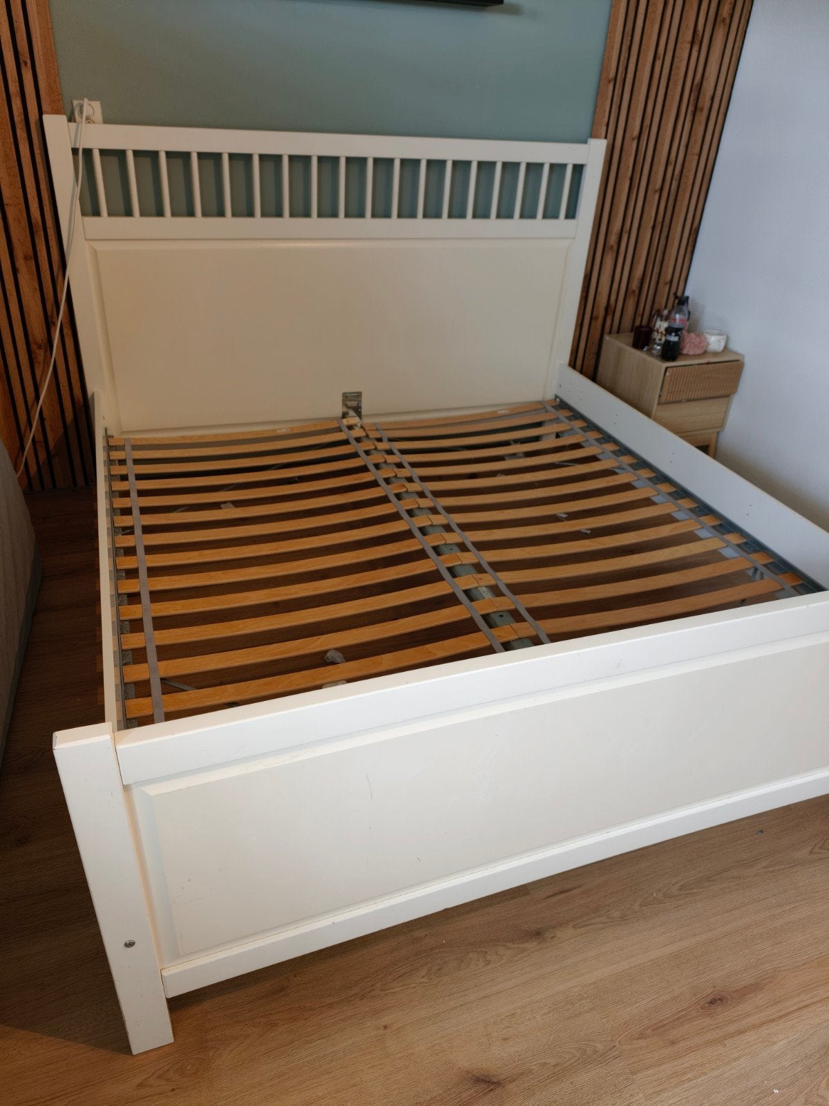 Wit tweepersoonsbed met lattenbodem 180x200, Ophalen, Gebruikt, Tweepersoons, 180 cm