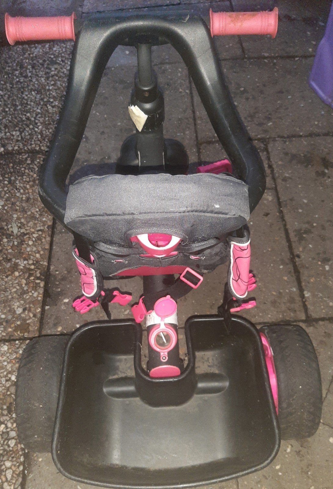 roze/zwart little tikes driewieler, Ophalen, Gebruikt, Overige merken
