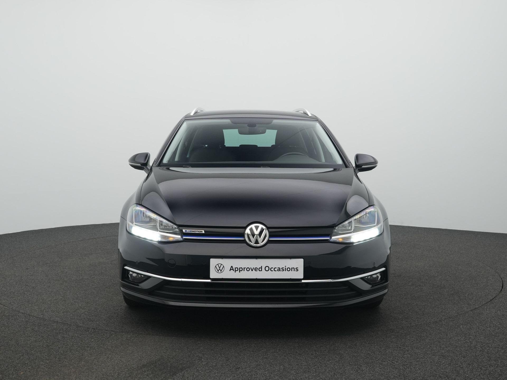 Volkswagen Golf Variant 1.5 TSI 130pk Comfortline Business |, Voorwielaandrijving, 4 cilinders, Zwart, Origineel Nederlands