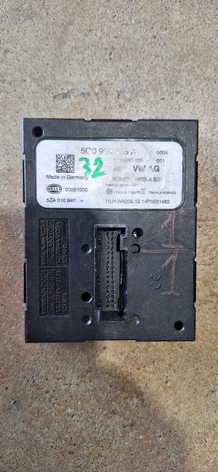 Kessy Keyless Entry Module VW / Audi / Skoda 5Q0959435A, Auto-onderdelen, Gebruikt, -, -, -