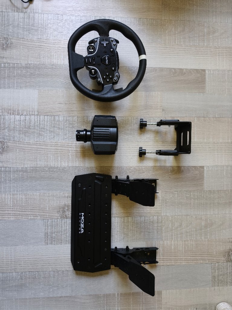 MOZA R3 Wheels + Pedals (incl. brake pedal performance kit), Ophalen of Verzenden, Gebruikt, Moza