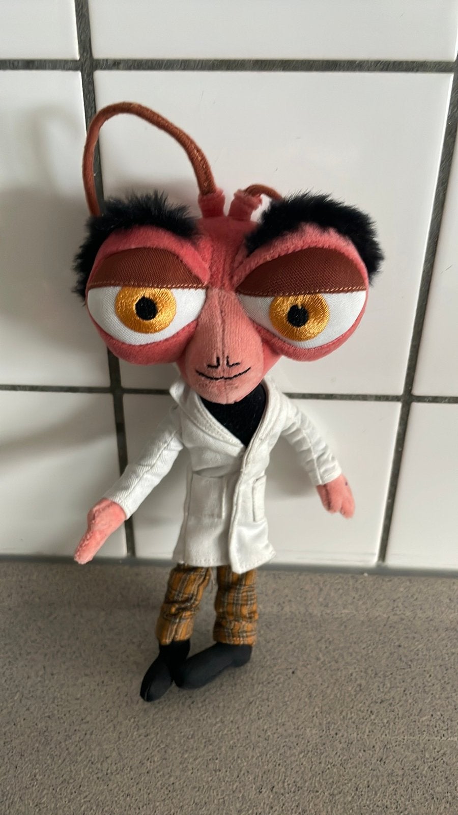 Monsters vs Aliens knuffel Dr. Cockroach kakkerlak pluche, Verzenden, Zo goed als nieuw, Overige typen