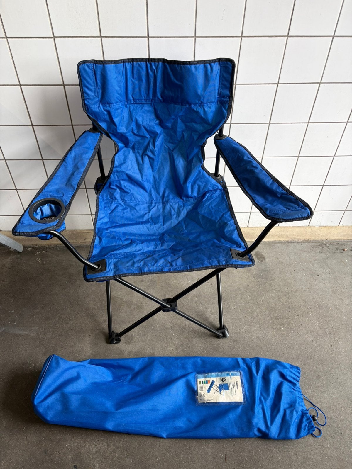 Blauwe inklapbare campingstoel met armleuningen, Caravans en Kamperen, Kampeermeubelen, Ophalen of Verzenden, Campingstoel