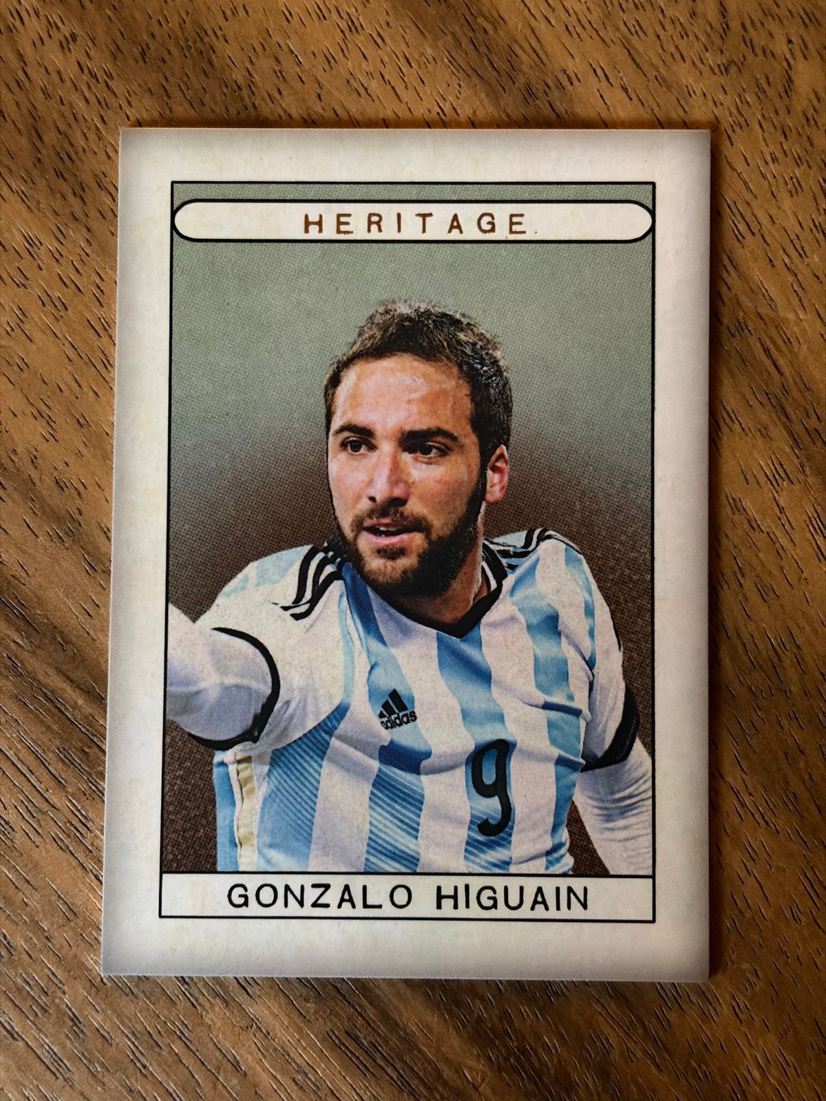 Gonzalo Higuain Heritage Voetbal Spelerskaart - Futera, Verzenden, Zo goed als nieuw, Buitenlandse clubs, Spelerskaart