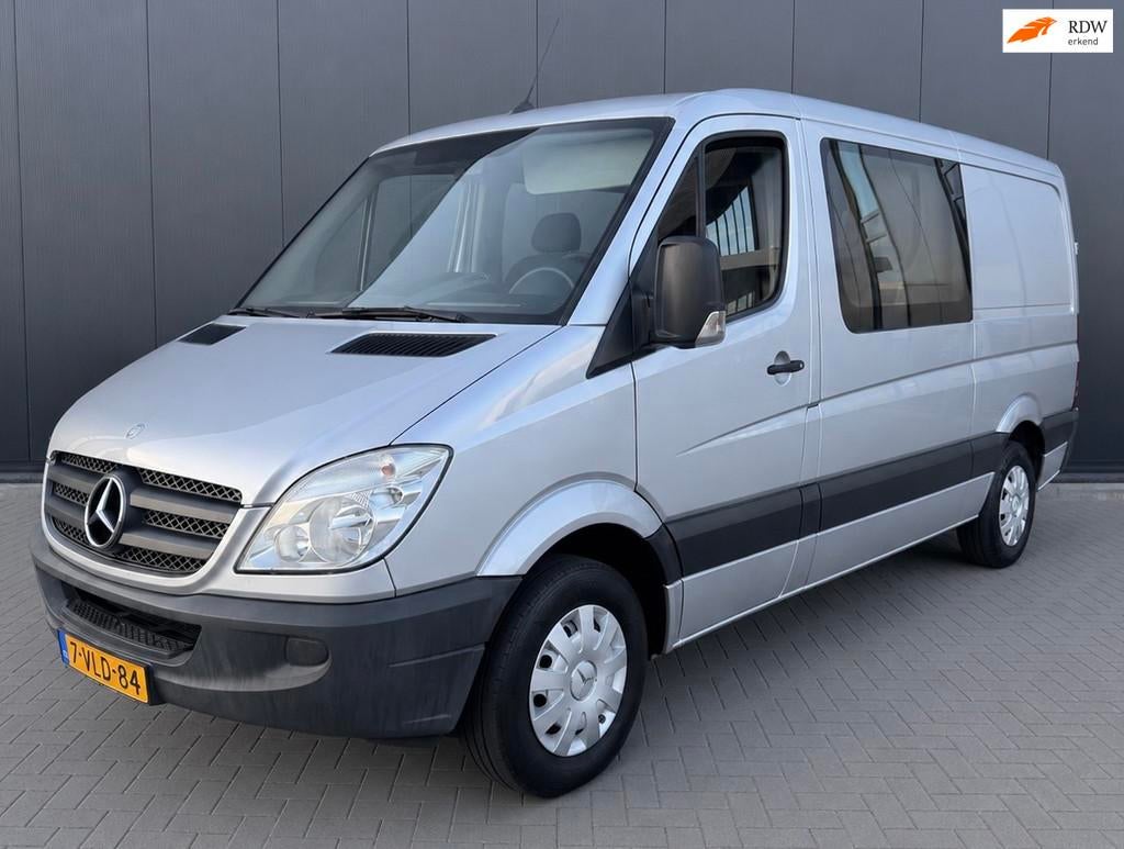 Mercedes-Benz Sprinter 216 2.2 CDI DUB.CAB AIRCO TREKHAAK, Auto's, Euro 5, Gebruikt, Zwart, 4 cilinders
