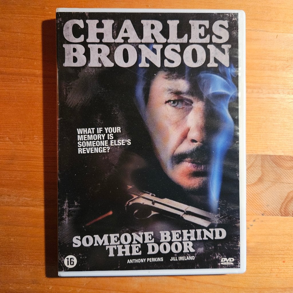 DVD Someone Behind The Door met Charles Bronson, Engels, Nederlands, Ophalen of Verzenden, Zo goed als nieuw