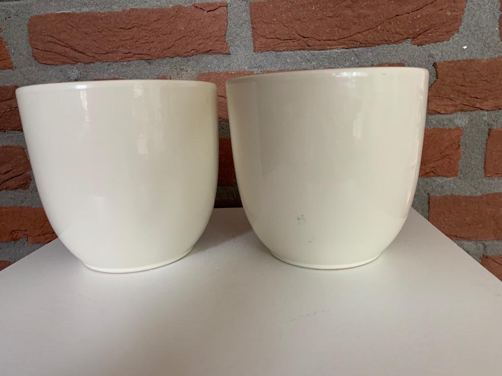 creme bloempotten, Rond, Ophalen of Verzenden, Aardewerk, Binnen