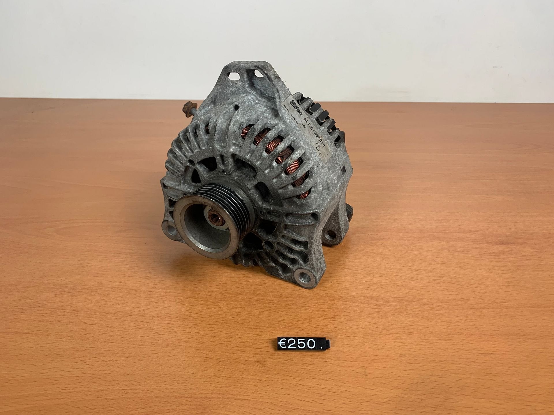 dynamo citroen C3 start-stop 9657363780 valeo ALTST35C010, Auto-onderdelen, Motor en Toebehoren, Gebruikt, -, Ophalen of Verzenden