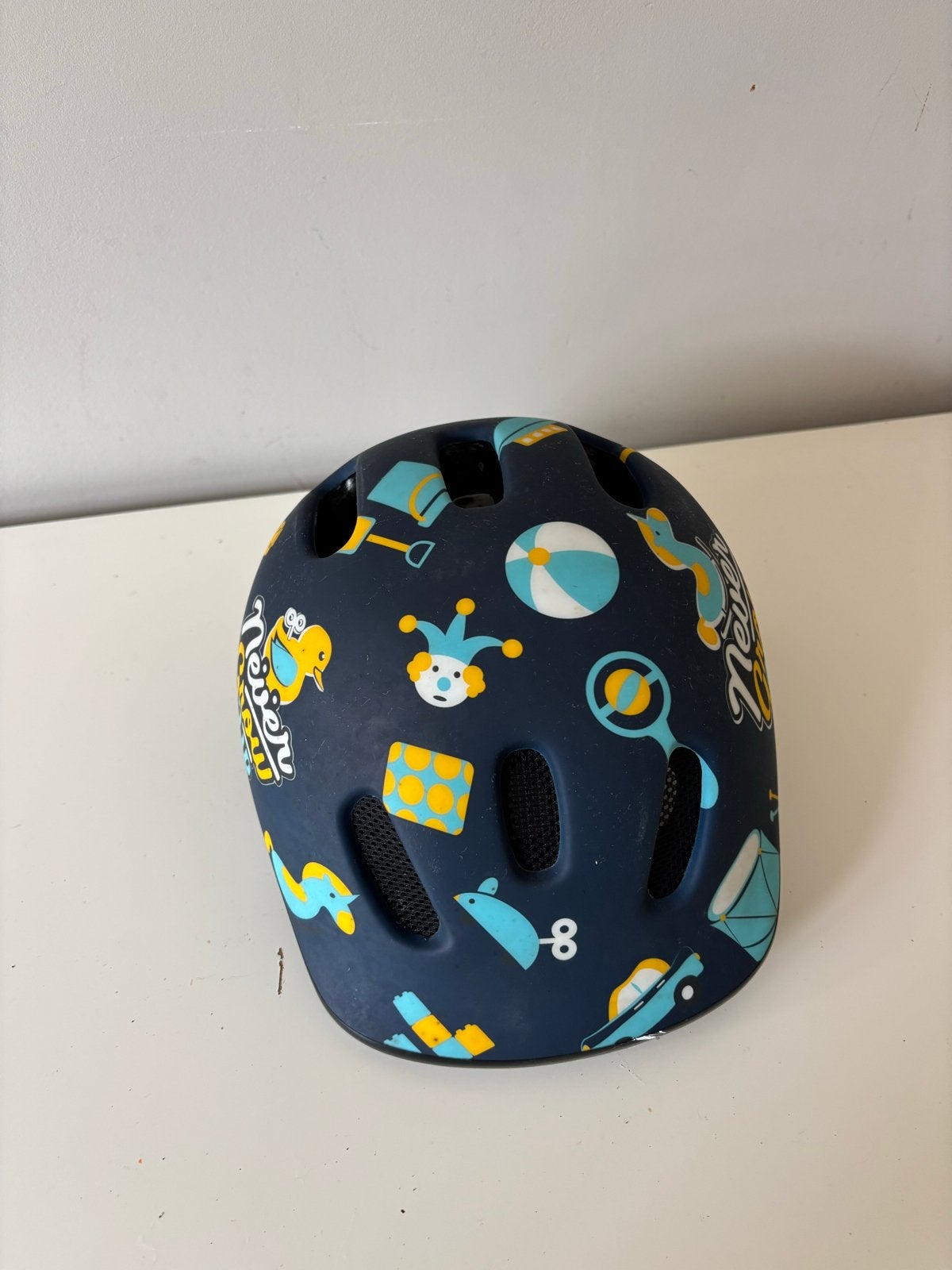 Kleine fietshelm voor kinderen - Donkerblauw met print, Ophalen of Verzenden, Gebruikt, Overige maten, Jongen of Meisje
