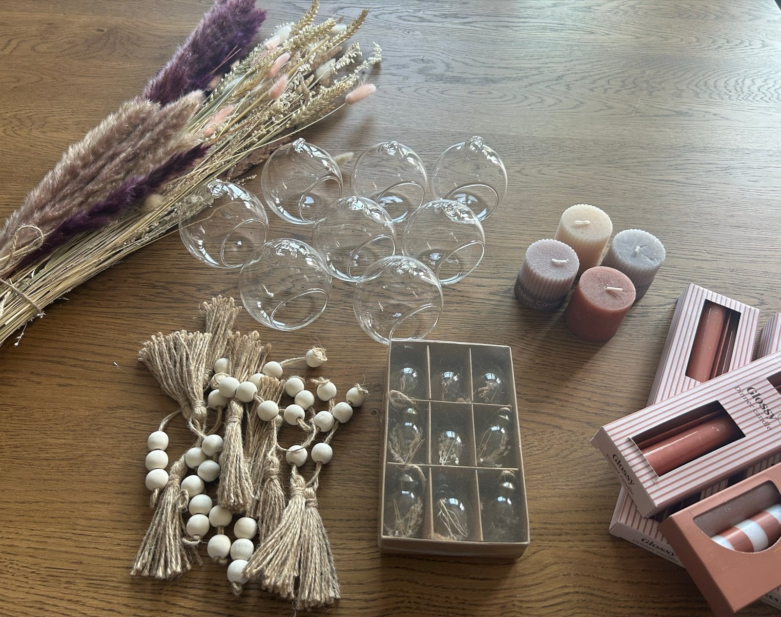 Decoratiepakket: droogbloemen, glazen bollen, kaarsen, Huis en Inrichting, Woonaccessoires | Overige, Ophalen, Glas, Paars, Landelijk