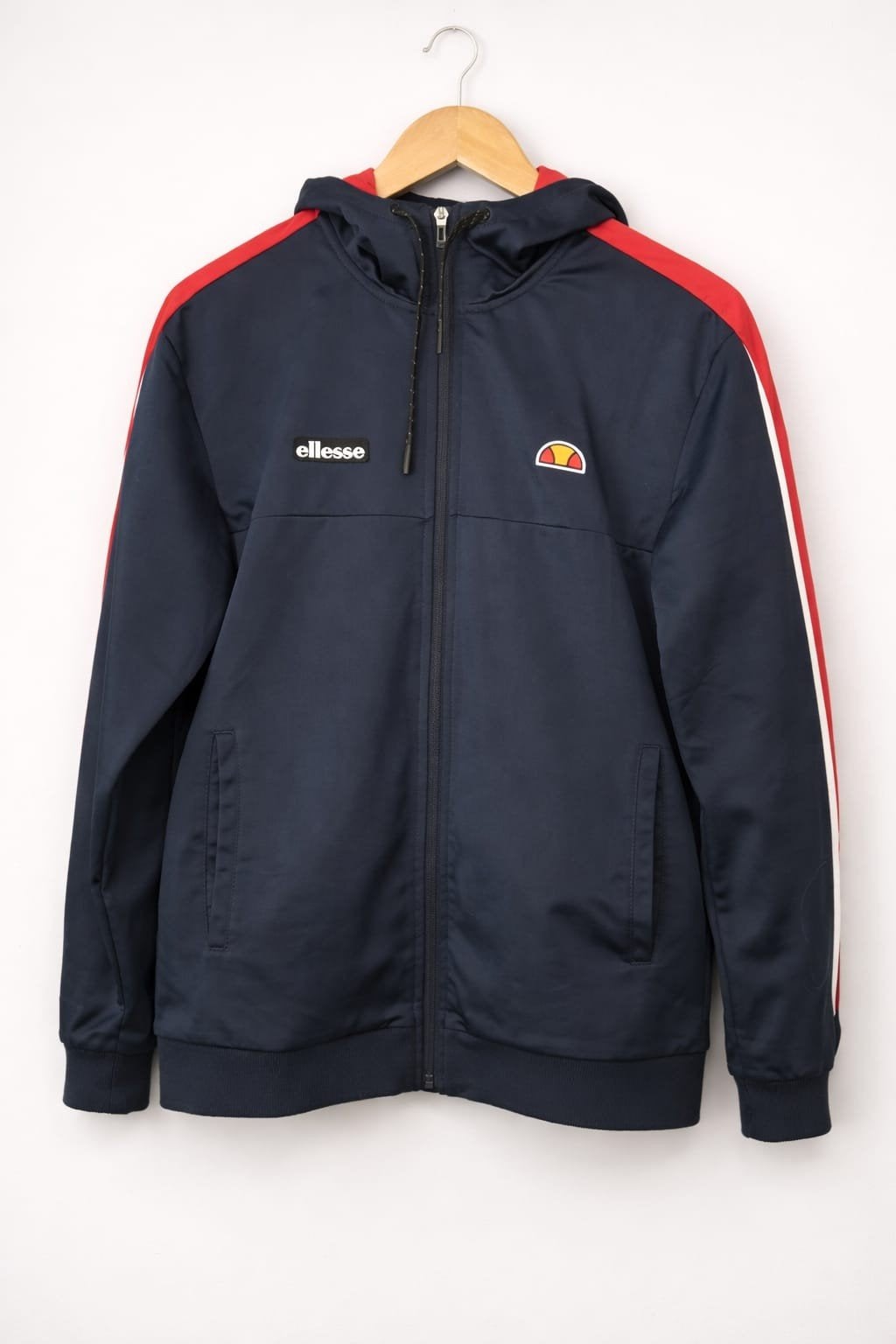Ellesse trainingsjack met capuchon - Maat M, Zo goed als nieuw, Algemeen, Meerkleurig, Maat 48/50 (M)