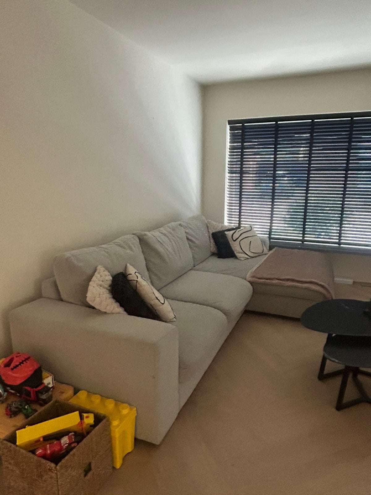 Moderne grijze hoekbank,  gereinigd!, Huizen en Kamers