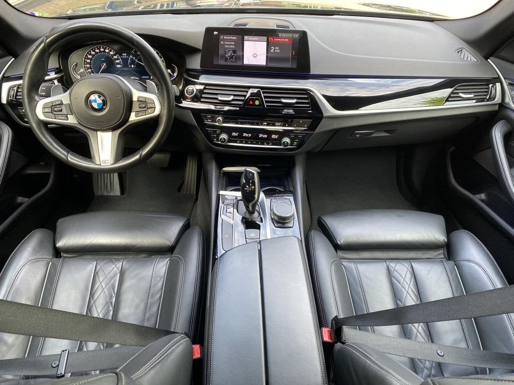 BMW 5 Serie 520i Sport line / Luxe Leder / Stoelverwarming, Auto's, Automaat, 1998 cc, Gebruikt, 4 cilinders